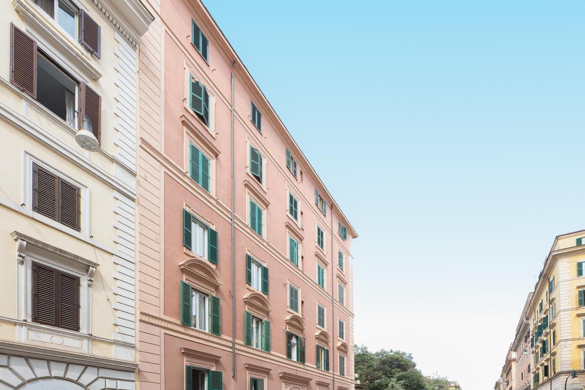 Iron Cityaus Termini Roma Exterior foto